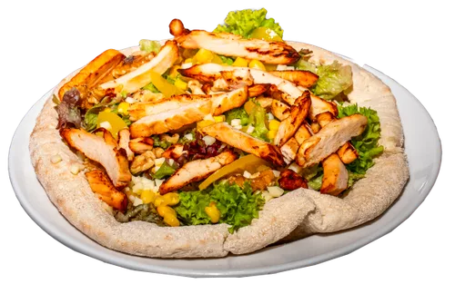 Salat Hahn im Nest im Teignest serviert