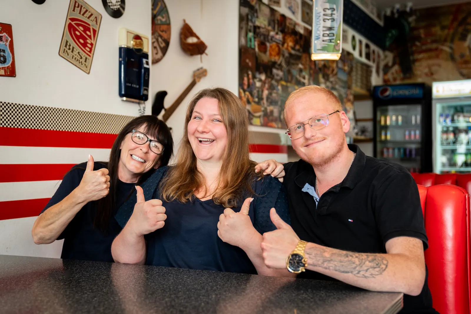 Das Team von Sylvie's American Pizza im Ladenlokal in Bitburg
